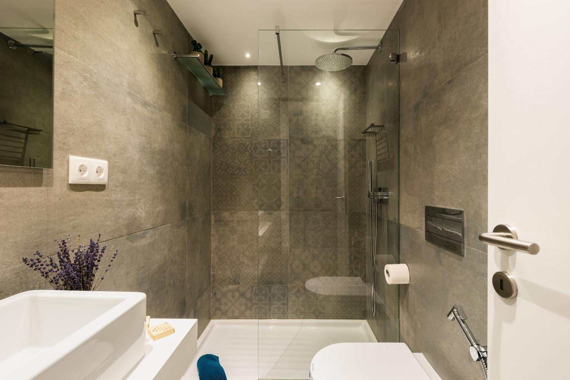 Designer In One Of Lisbon's Trendiest Quarters Appartement Lisboa